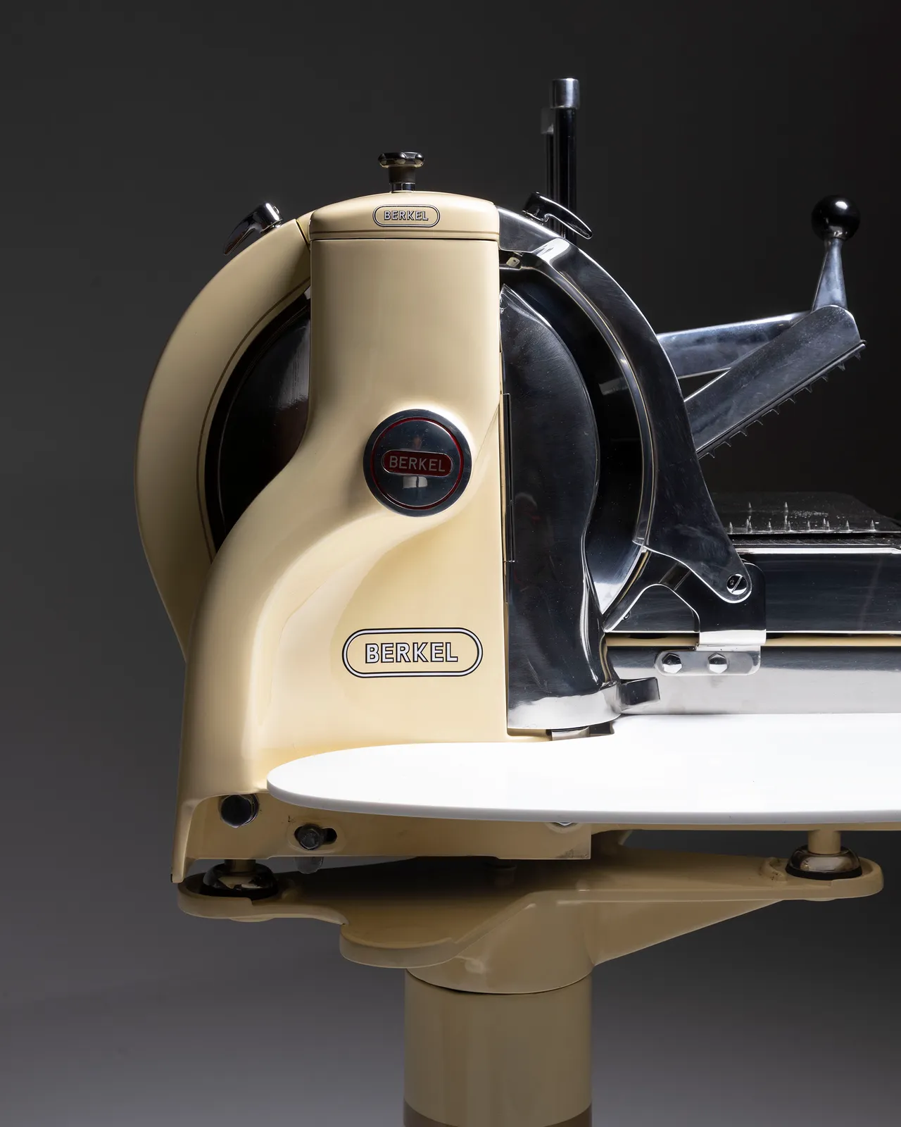 Berkel Mod. 115 – Avorio, 1950  