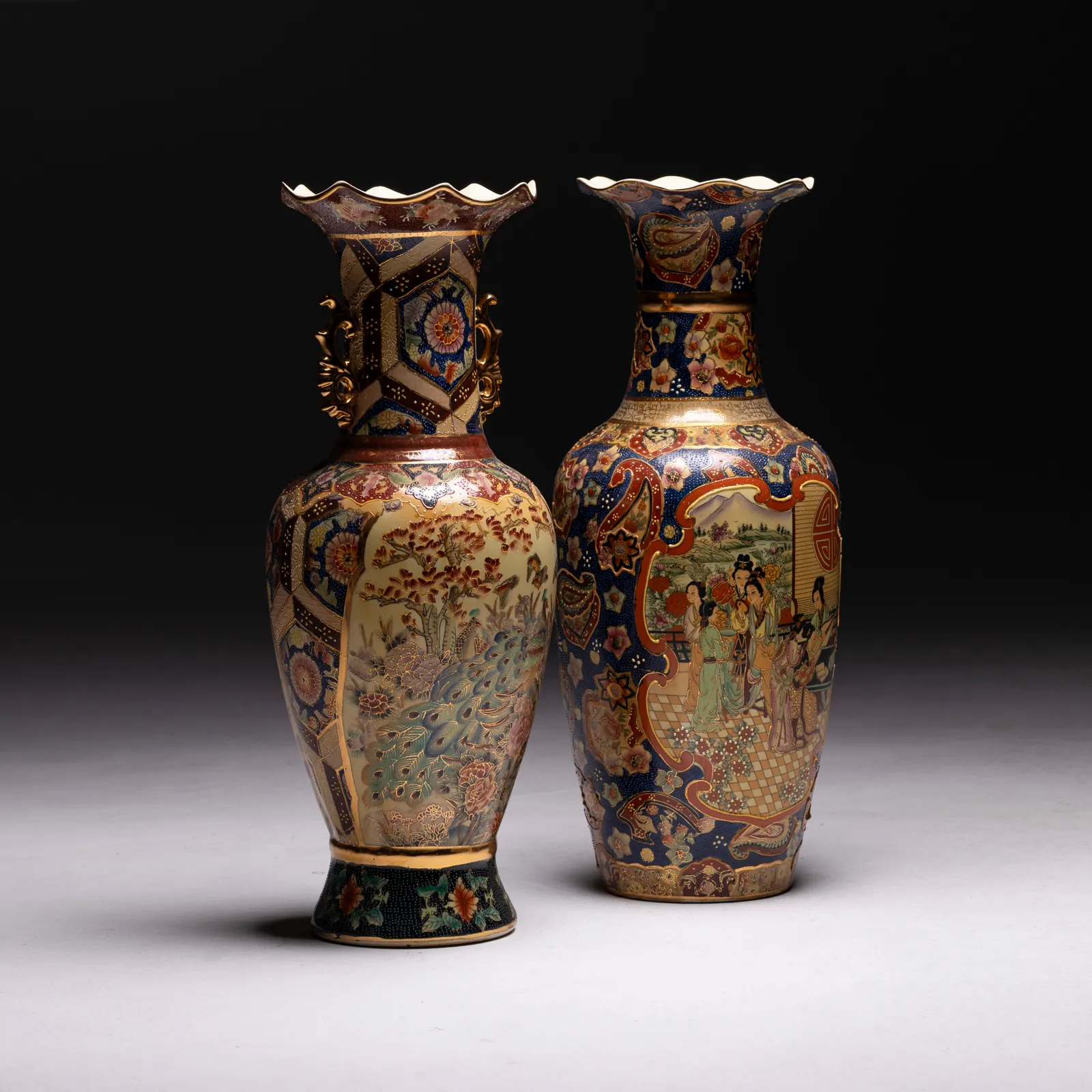 Coppia di vasi in ceramica Satsuma