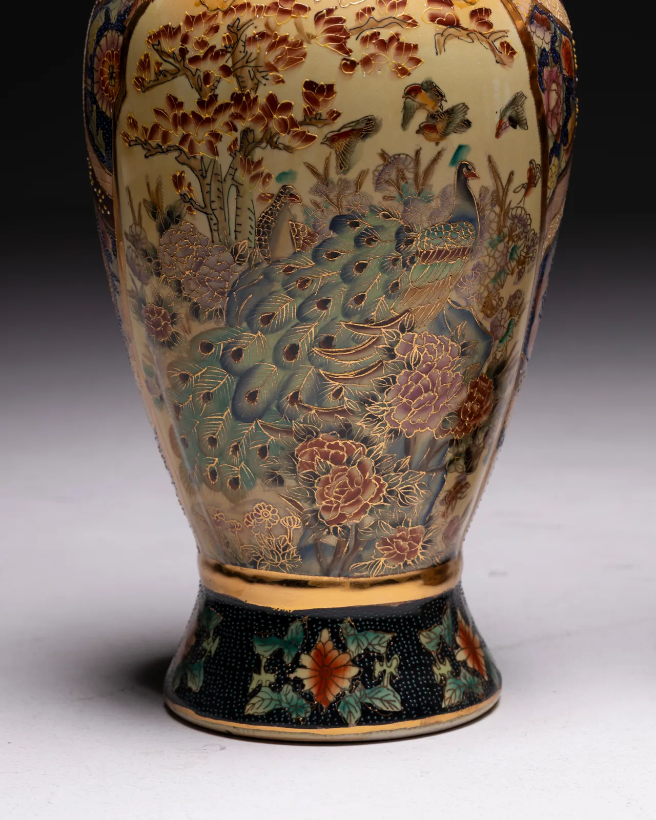 Coppia di vasi in ceramica Satsuma