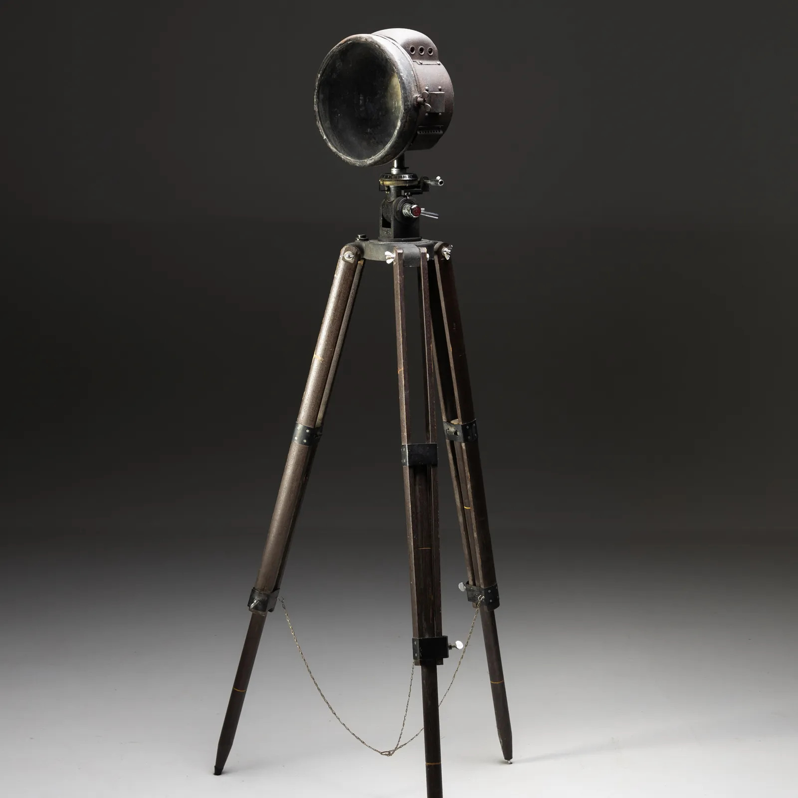 Faro Automobile Anni 30