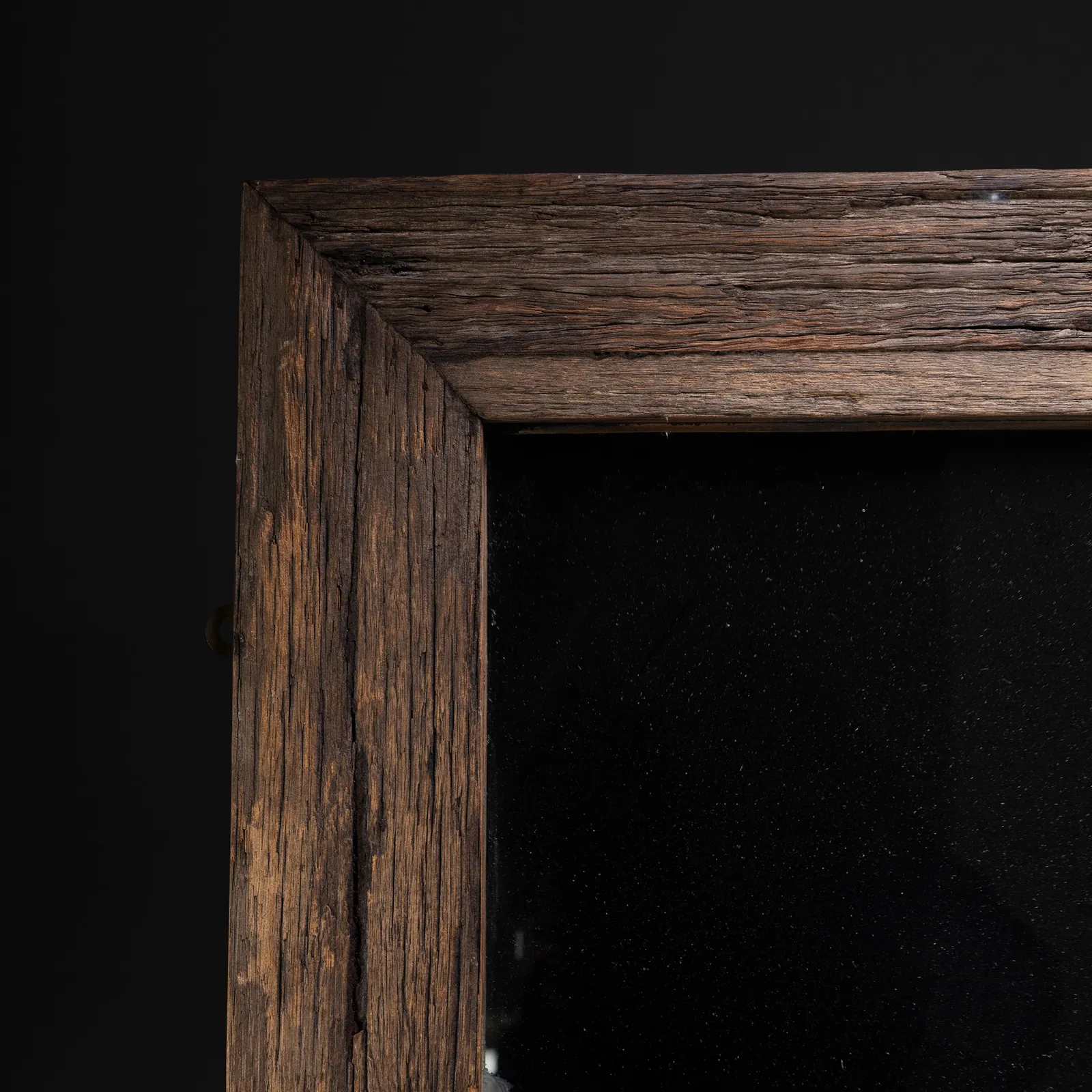 Ampio specchio cornice in legno