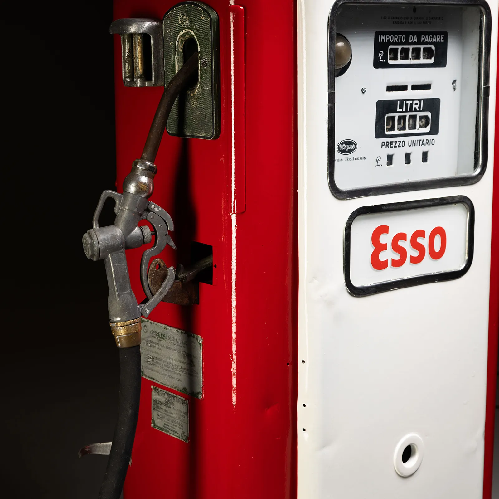 Pompa Benzina ESSO Anni 50