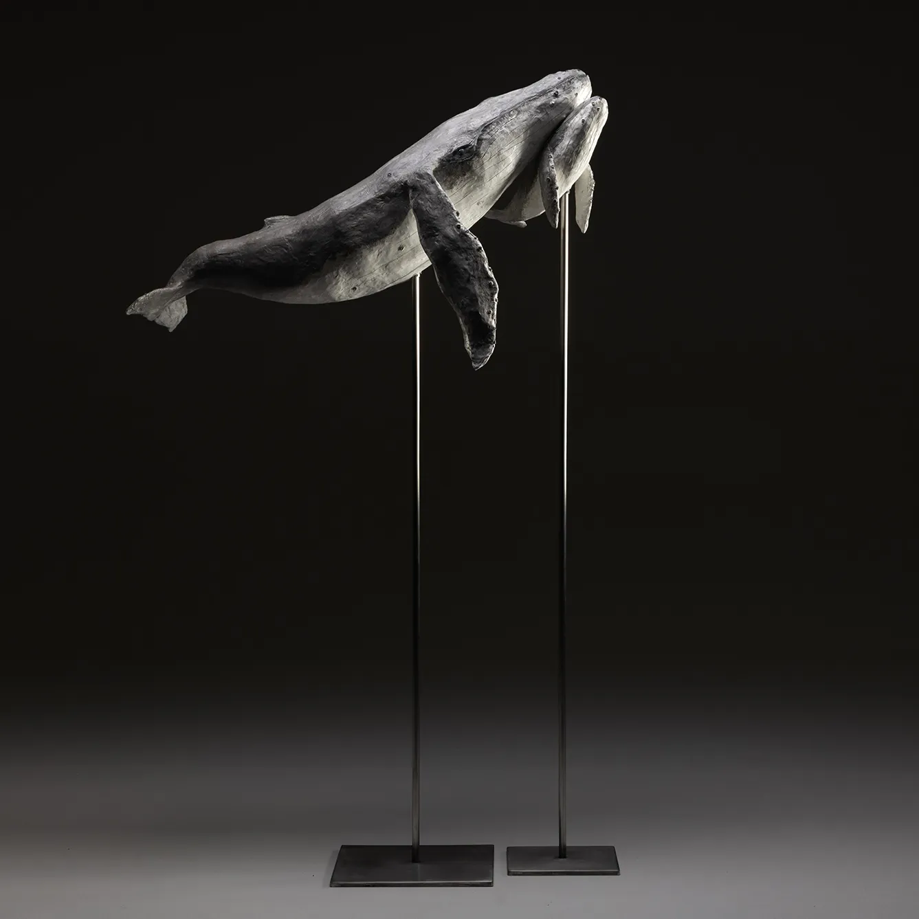 Scultura “Madre e Cucciolo” – Megattere Azzurre