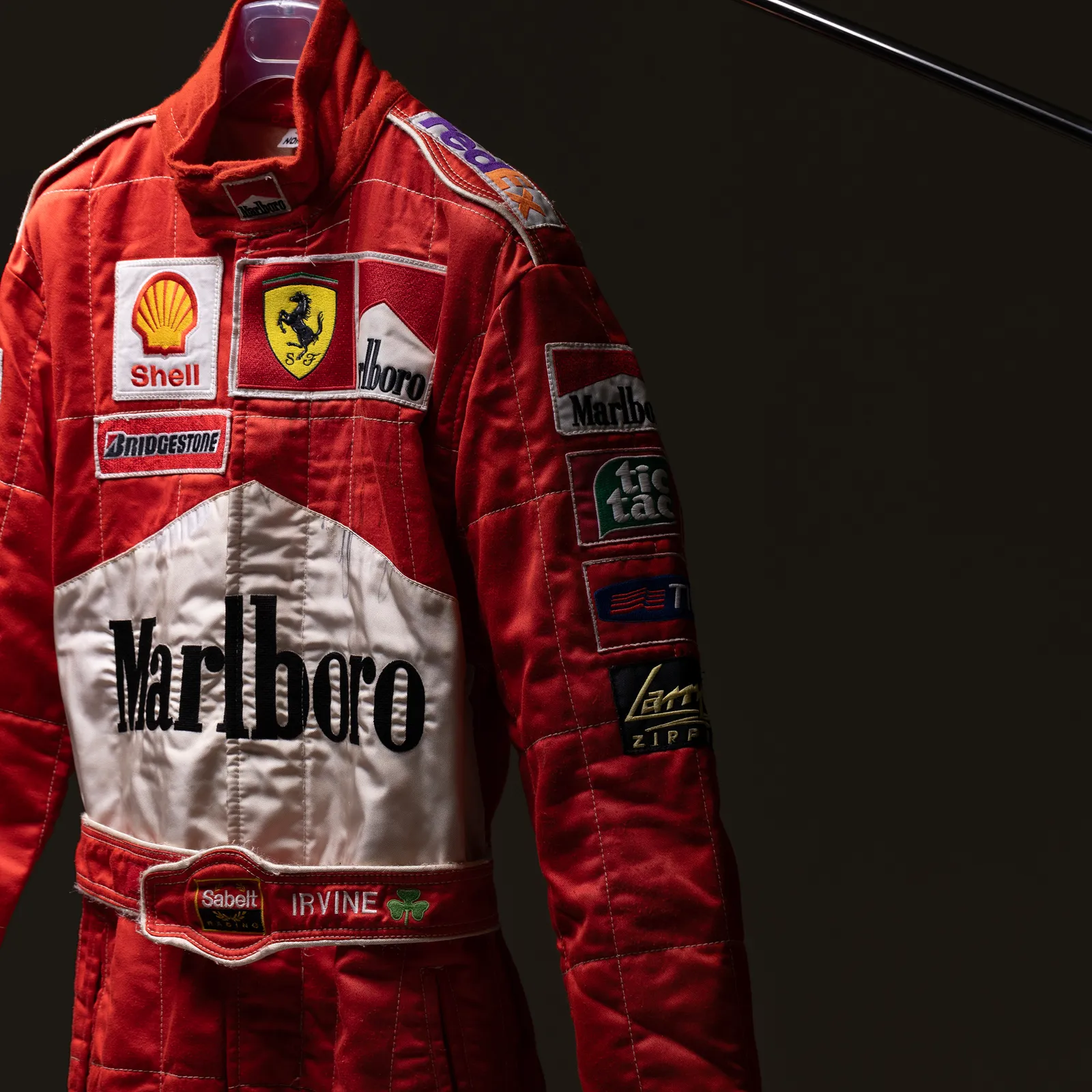 Tuta Eddie Irvine 1999 autografata