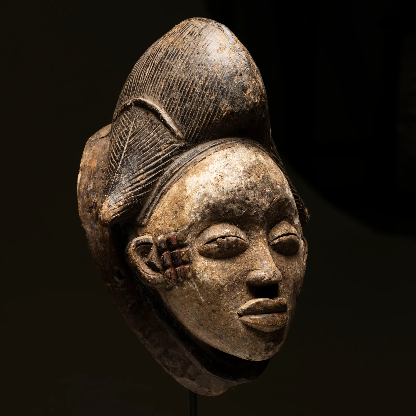 Maschera Africana Okuyi