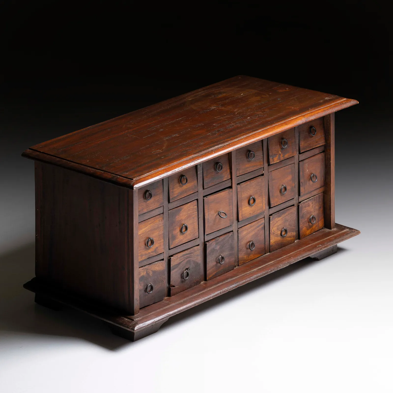 Mobiletto a cassetti da drogheria / farmacia