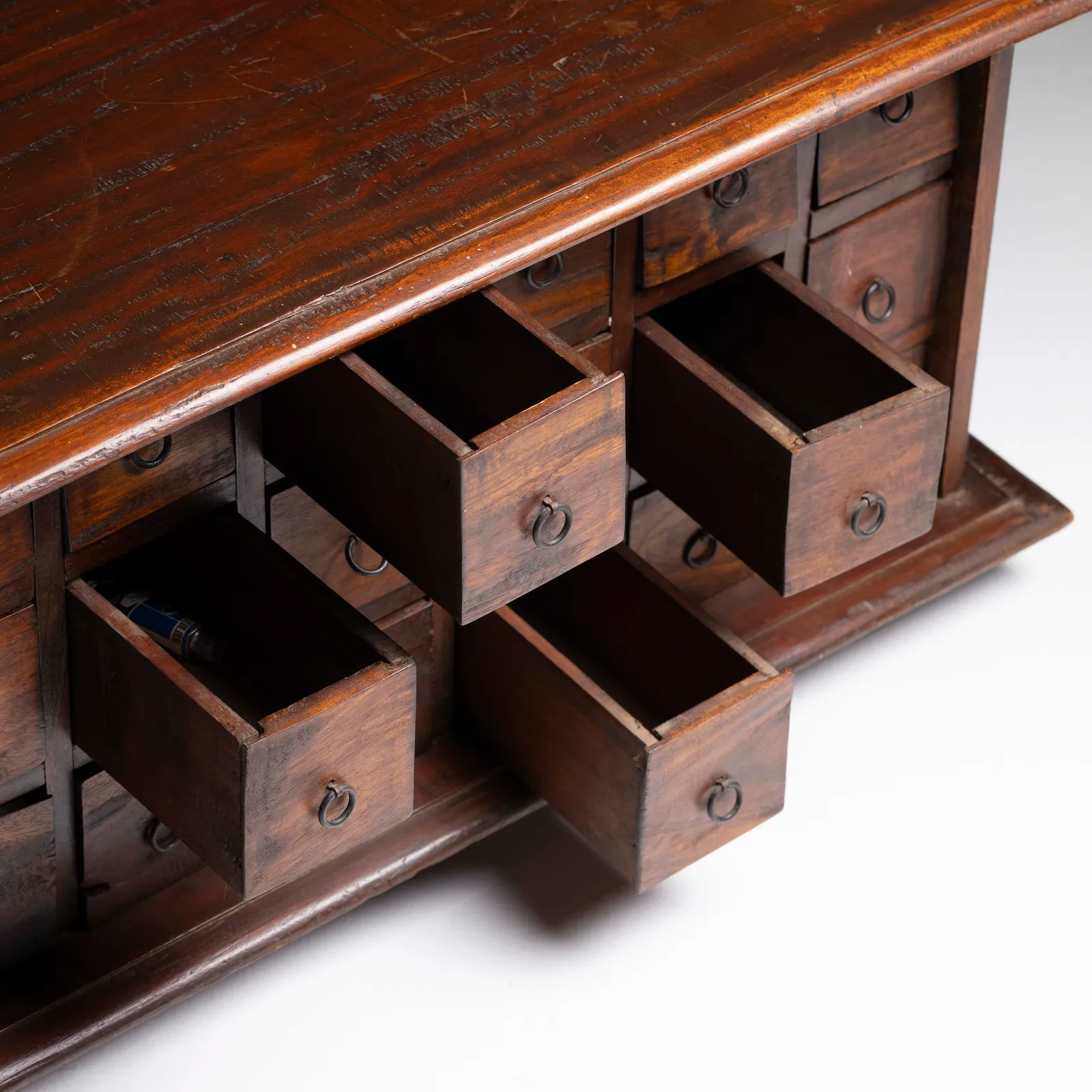 Mobiletto a cassetti da drogheria / farmacia