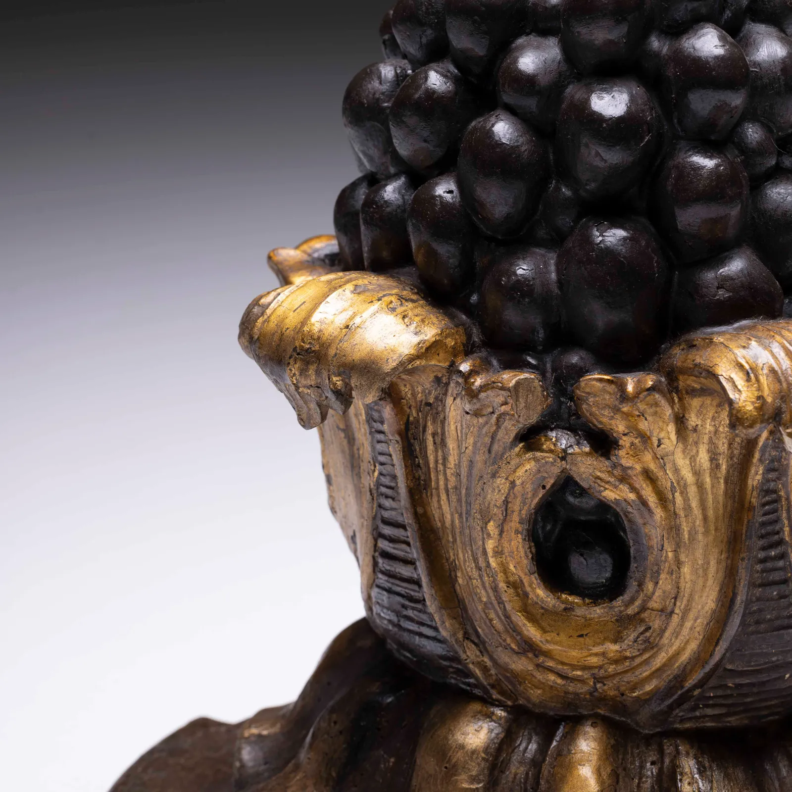 Decorazione Vaso di Uva fine 17 sec