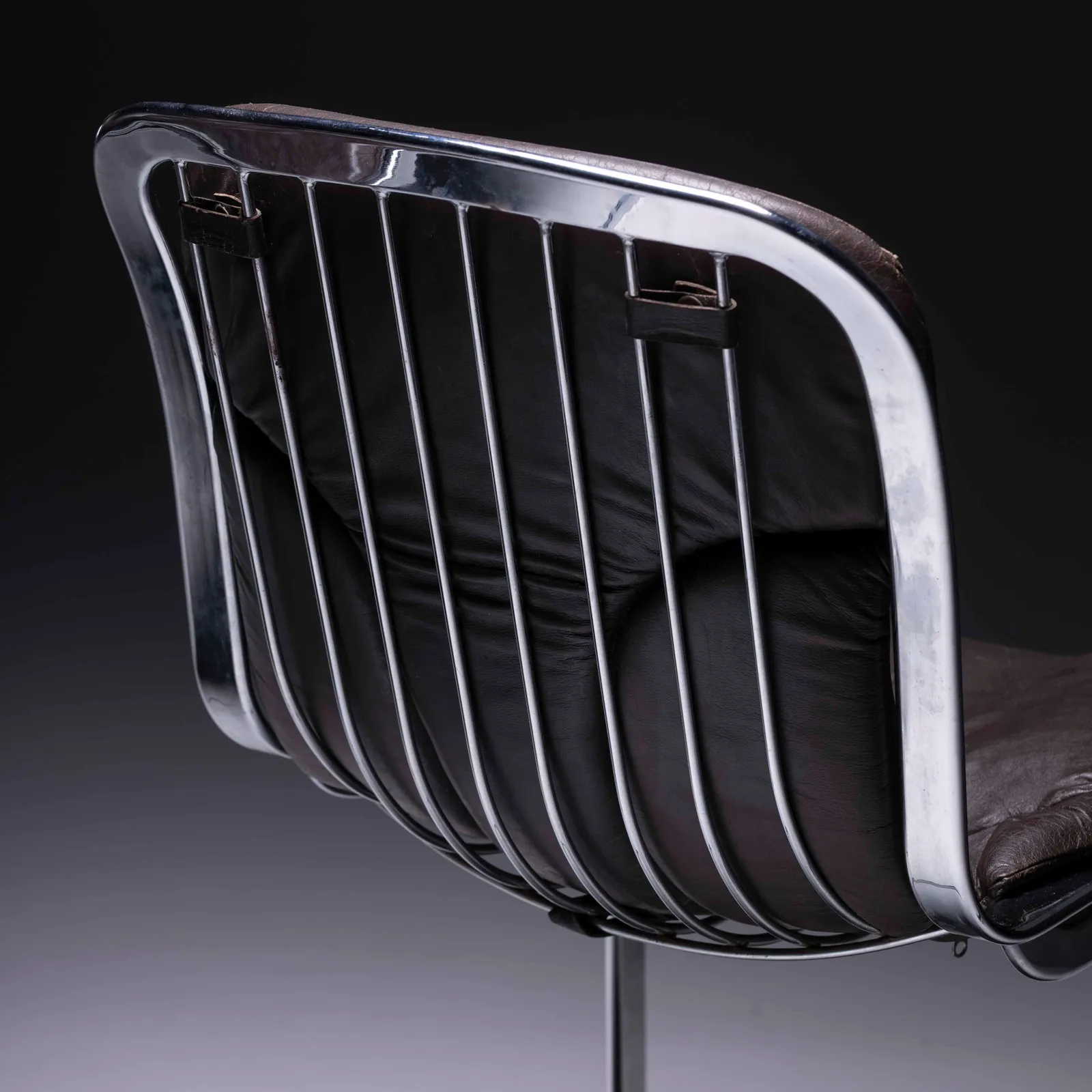 Coppia di sedie originali disegnate da Willy Rizzo