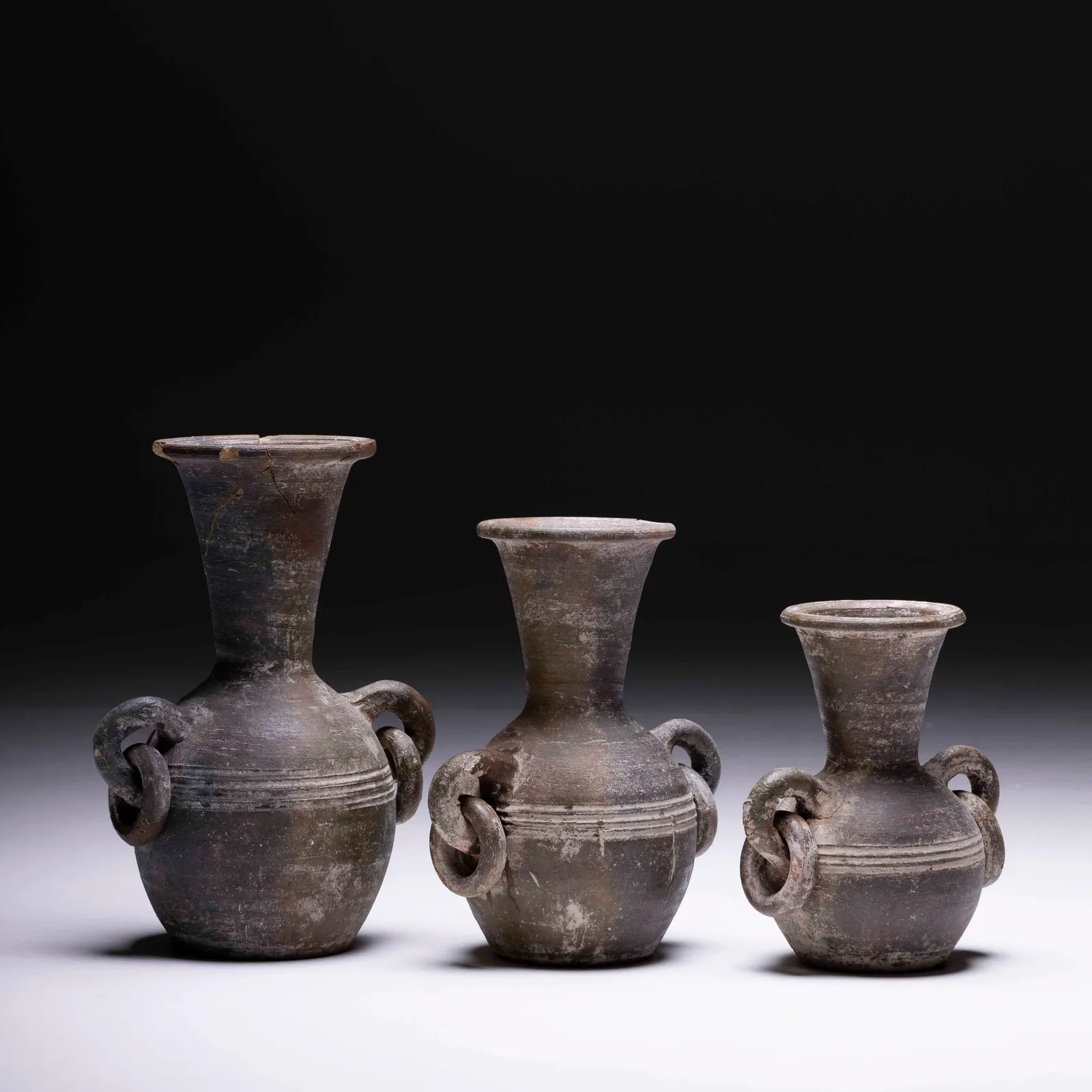 Tris di vasi in terracotta etnici